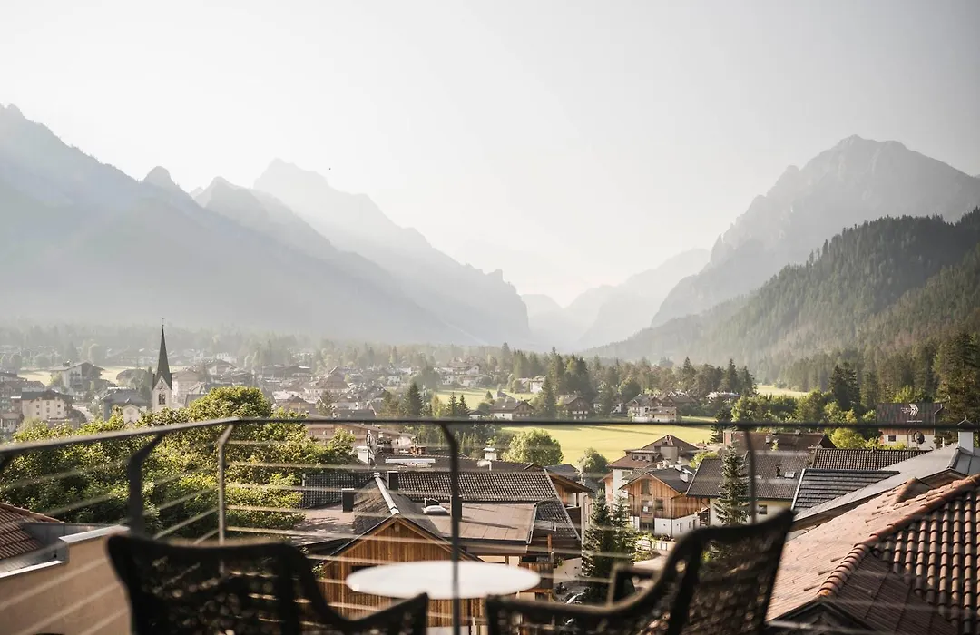Excelsior Dolomites Life Resort-1
